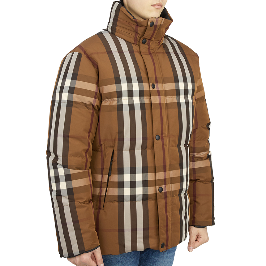 버버리(BURBERRY) 체크 팩어웨이 남자 양면 패딩 점퍼 자켓 릴렉스핏 DIGBY CHK 8058546 A9697