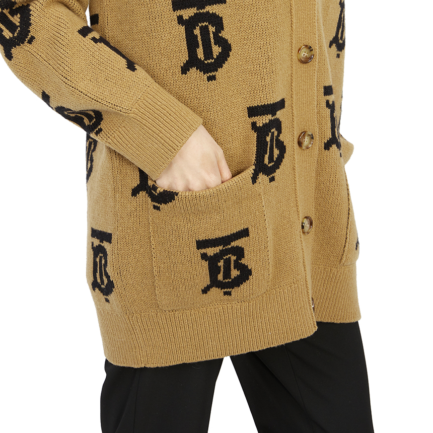 버버리(BURBERRY) 여성 가디건 NADINE 8063208 A1420