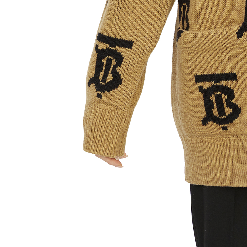 버버리(BURBERRY) 여성 가디건 NADINE 8063208 A1420