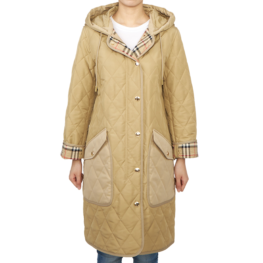 버버리(BURBERRY) 퀼팅 여성 패딩 코트 ROXBY 8096352 A7026