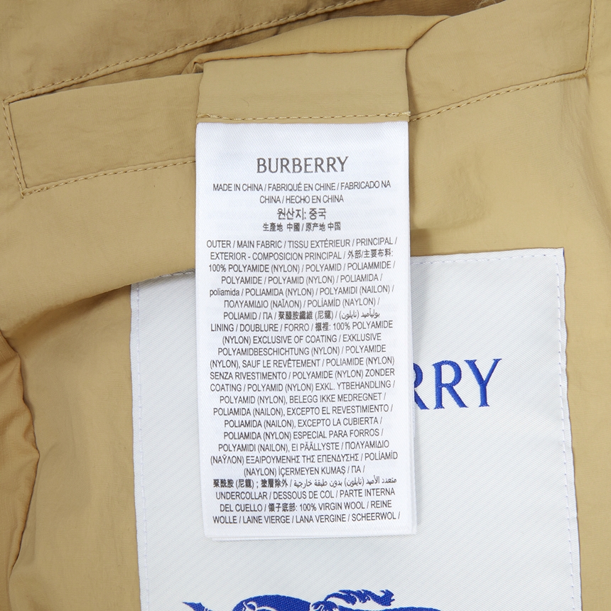 버버리(BURBERRY) 여성 패딩 코트 WW TRI 8097986 C1544