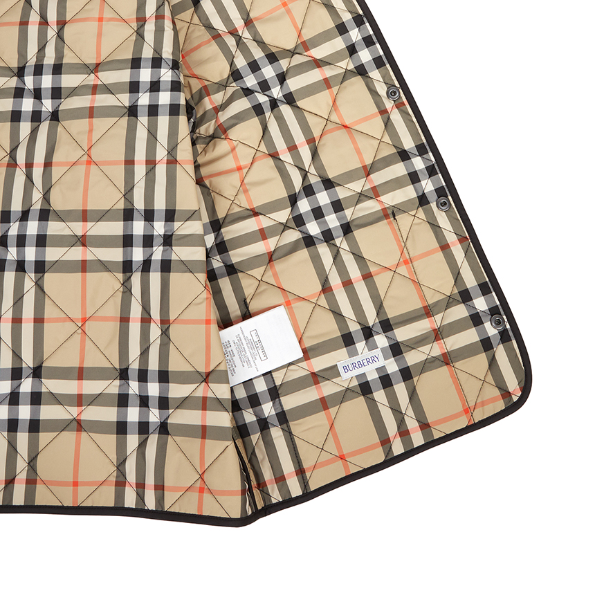 버버리키즈(BURBERRY KIDS) 퀼팅 반 자켓 (성인착용가능) 8108501 14Y