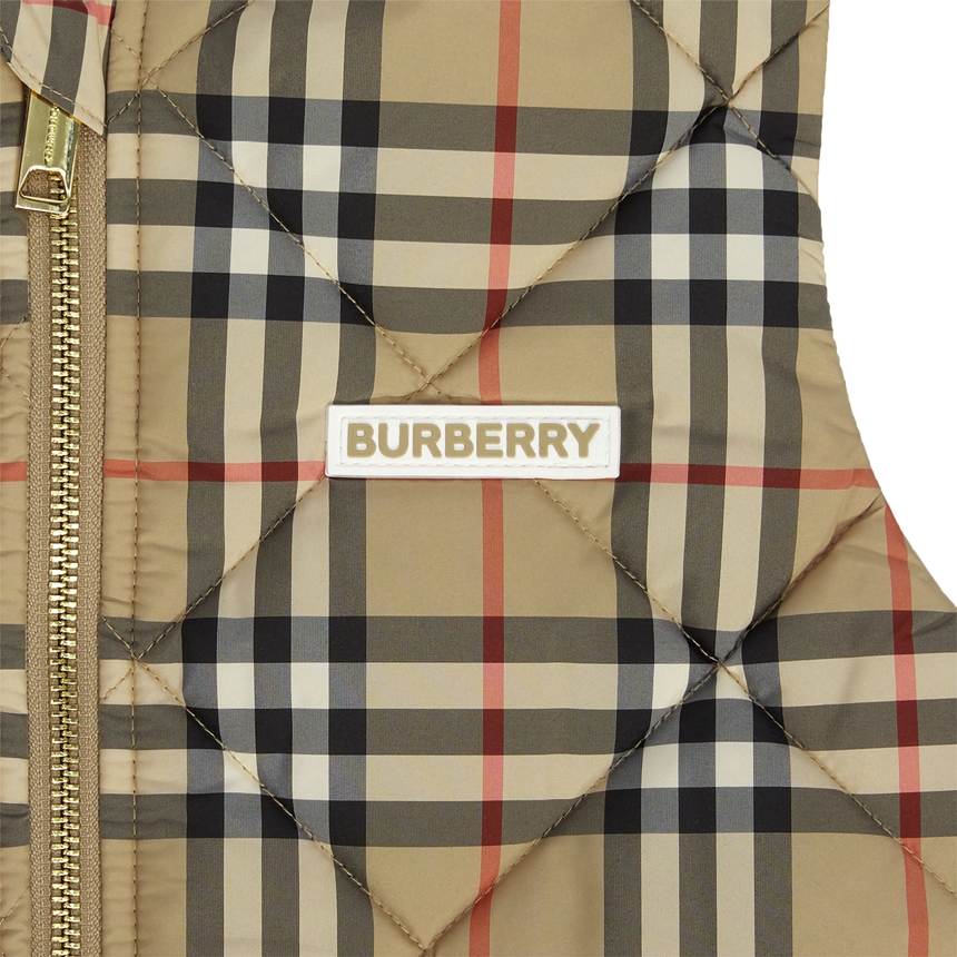 버버리키즈(BURBERRY KIDS) 로고 아플리케 이그재저레이트 체크 다이아몬드 퀼팅 키즈 패딩 조끼 (성인착용가능) ABIGAIL GILET 8053908 A7028