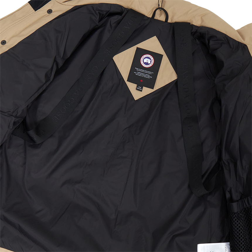 캐나다구스(CANADA GOOSE) 베이뷰 남성 패딩 점퍼 3833M 9311