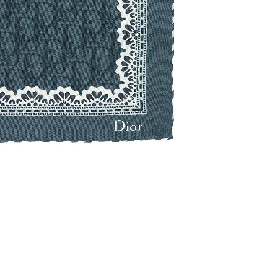 크리스찬디올(Christian Dior) 메달리옹 70 스퀘어 여성 실크 스카프 62TC070D6045 542