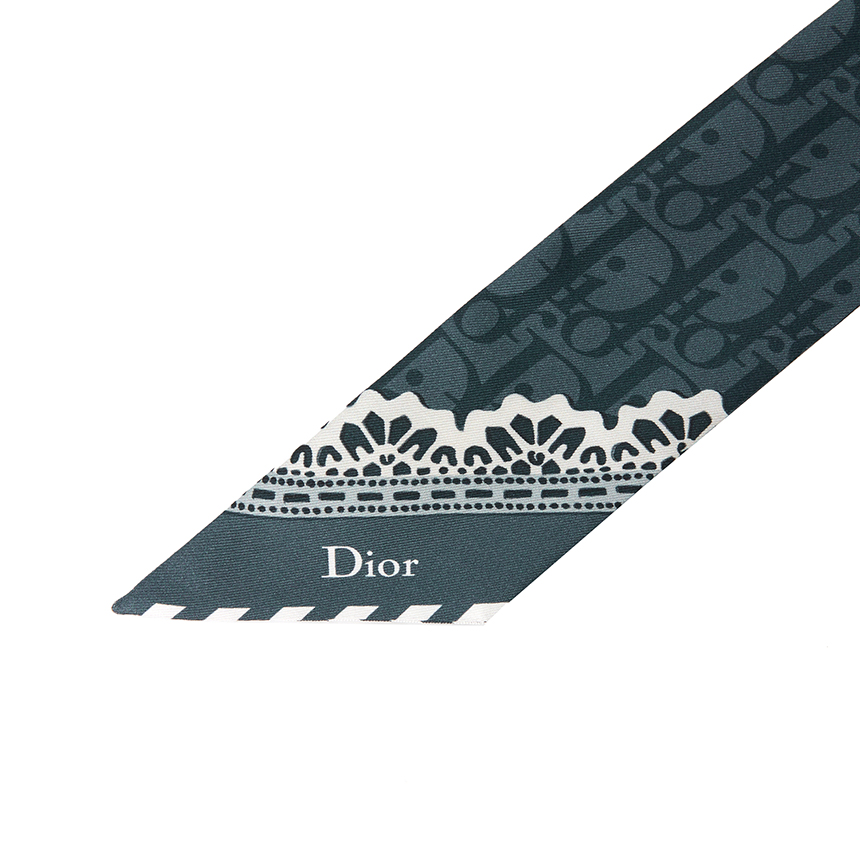 크리스찬디올(Christian Dior) 메달리옹 미차 여성 실크 스카프 62TM106I6045 542