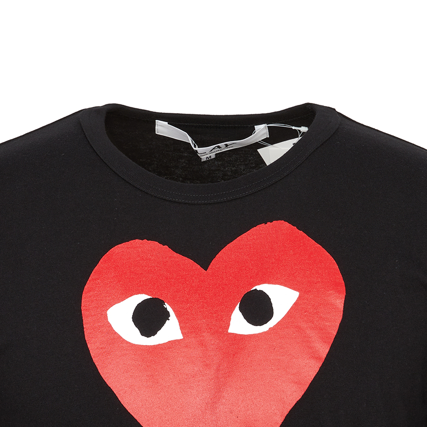 꼼데가르송(COMME DES GARCONS) 하트 반팔티셔츠 (남여공용) AX T112 051 1