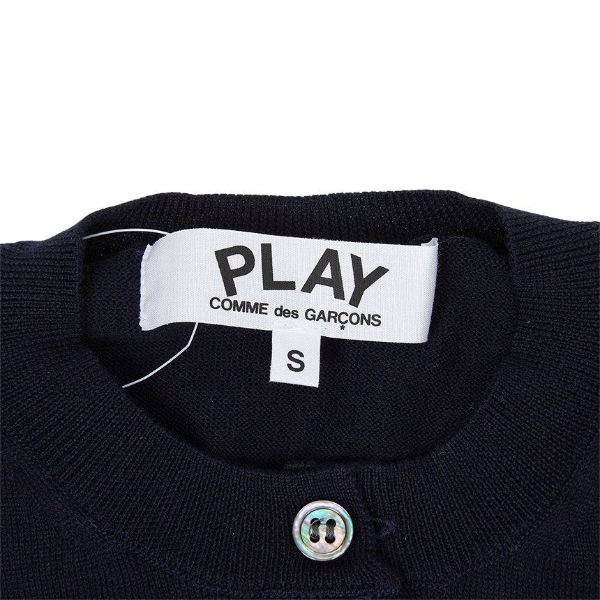 꼼데가르송(COMME DES GARCONS) 미니 레드와펜 여성 가디건 AZ N053 051 2