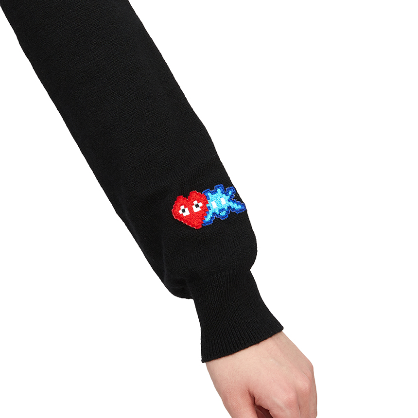 꼼데가르송(COMME DES GARCONS) X 인베이더 더블와펜 여성 가디건 AZ N087 051 1