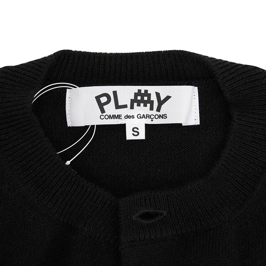 꼼데가르송(COMME DES GARCONS) X 인베이더 더블와펜 여성 가디건 AZ N087 051 1