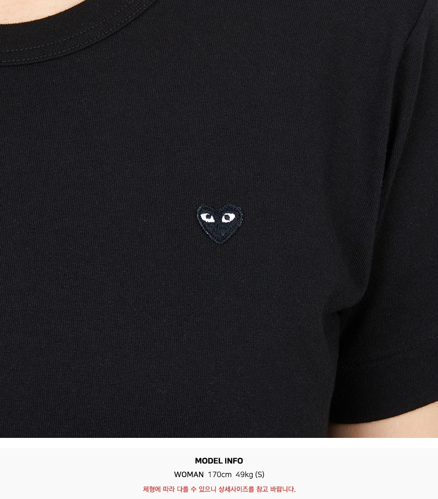 꼼데가르송(COMME DES GARCONS) 미니 블랙와펜 여성 반팔티셔츠 AZ T201 051 1