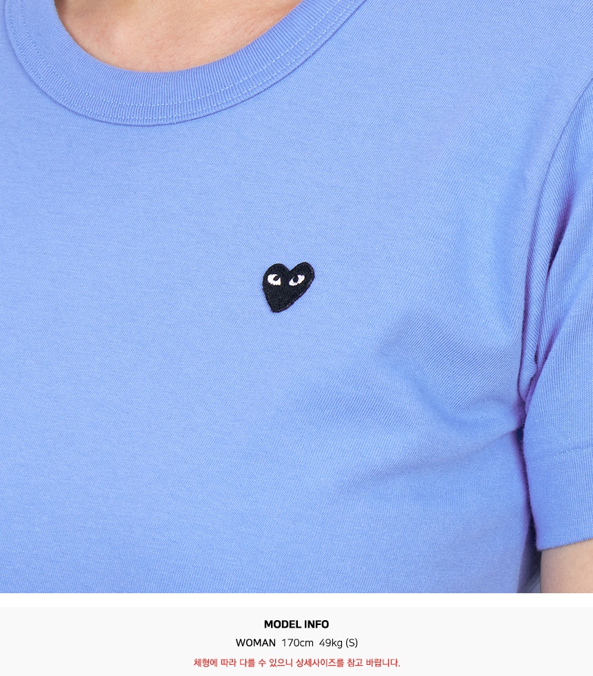 꼼데가르송(COMME DES GARCONS) 미니 블랙와펜 여성 반팔티셔츠 AZ T213 051 1