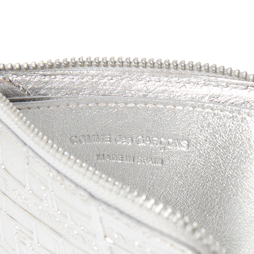 꼼데가르송(COMME DES GARCONS) 엠보스 미니 반지갑 (남여공용) SA3100EG SILVER