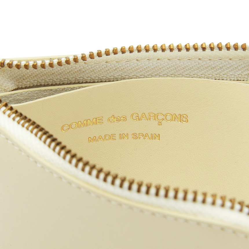 꼼데가르송(COMME DES GARCONS) 클래식 여자 동전지갑 SA3100 WHITE