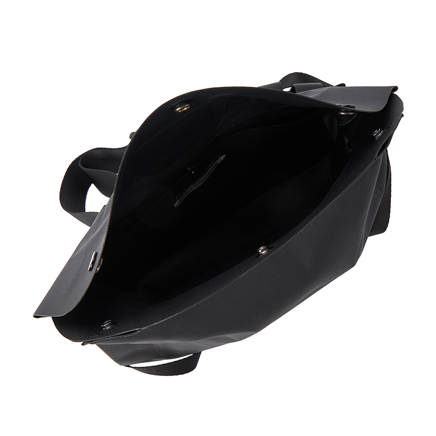 씨피컴퍼니(CP COMPANY) 남성 힙색 17CLAC025A 110040A 999