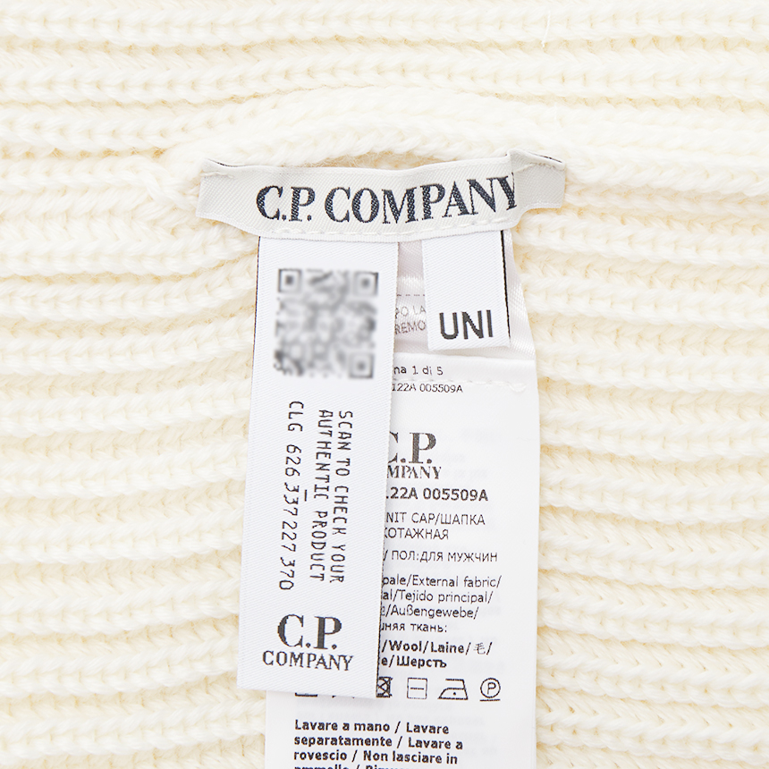 씨피컴퍼니(CP COMPANY) 남성 비니 17CMAC122A 005509A 103