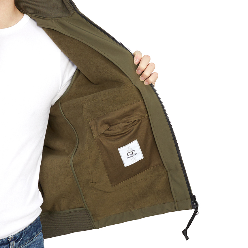 씨피컴퍼니(CP COMPANY) 남성 봄버 자켓 17CMOW006A 006097A 683
