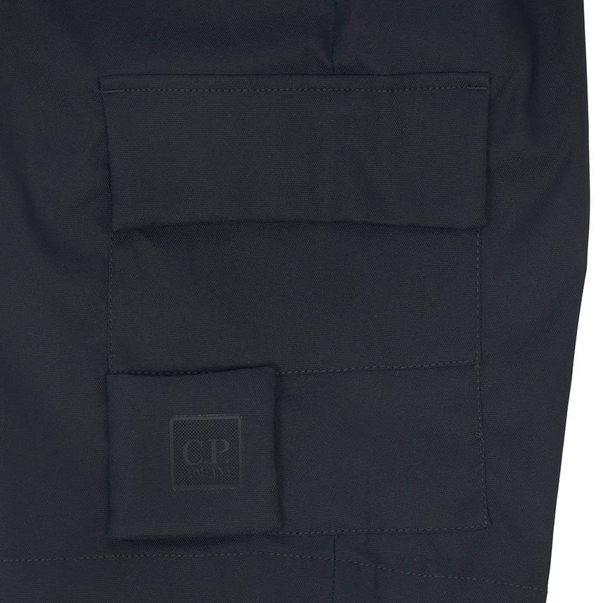 씨피컴퍼니(CP COMPANY) 남성 카고 반바지 18CLBE043A 110165A 999