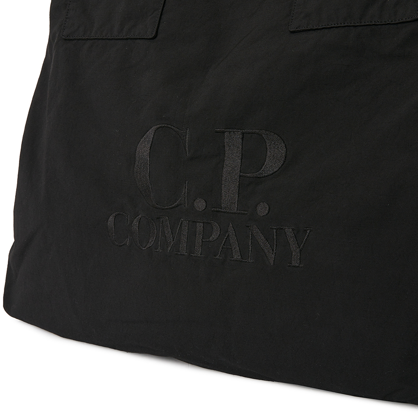 씨피컴퍼니(CP COMPANY) 남성 토트백 19CMAC165A 110305G 999