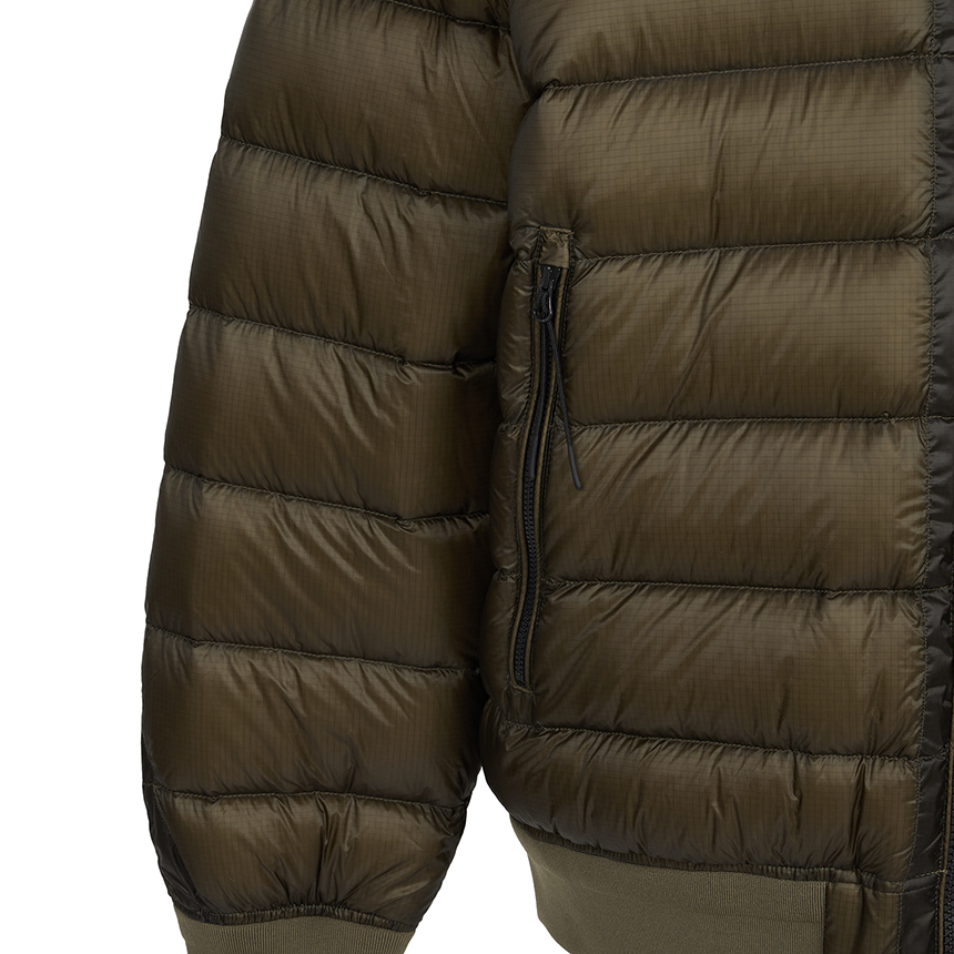 씨피컴퍼니(CP COMPANY) 남성 패딩 점퍼 19CMOW002A 110416A 683