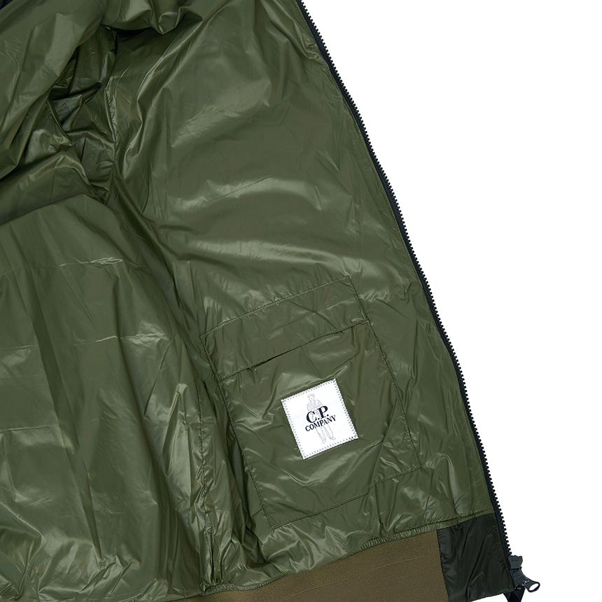 씨피컴퍼니(CP COMPANY) 남성 패딩 점퍼 19CMOW002A 110416A 683