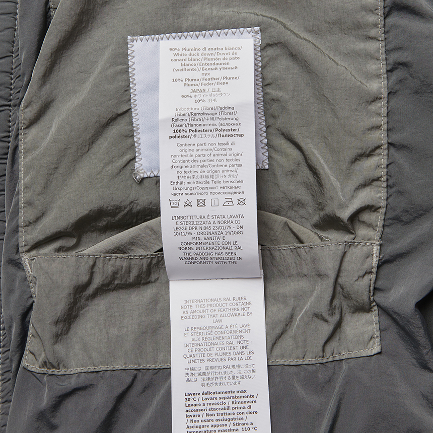 씨피컴퍼니(CP COMPANY) 남성 패딩 점퍼 19CMOW012A 005904G 921