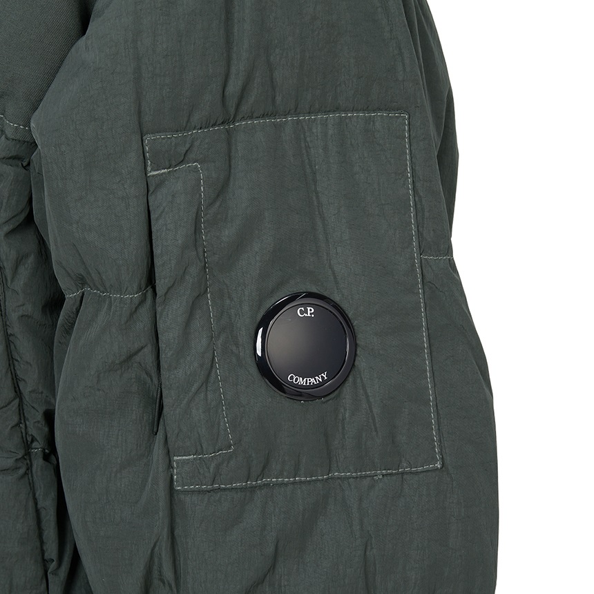 씨피컴퍼니(CP COMPANY) 남성 패딩 점퍼 19CMOW013A 006369M 978