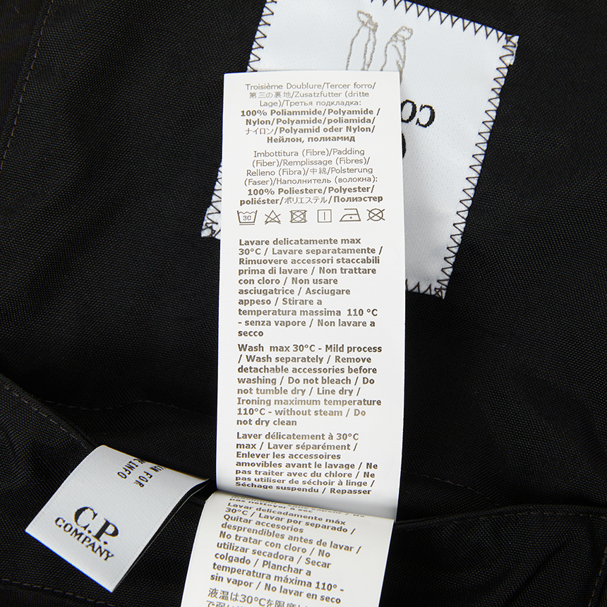씨피컴퍼니(CP COMPANY) 남성 패딩 점퍼 19CMOW048A 110158A 999