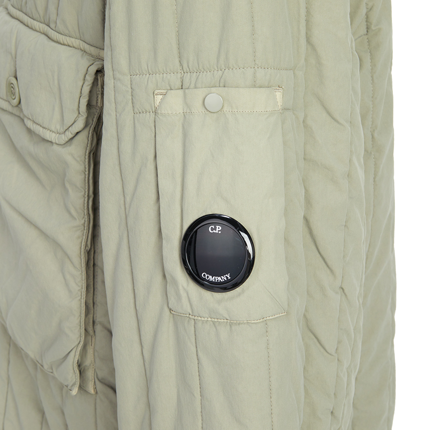 씨피컴퍼니(CP COMPANY) 남성 패딩 점퍼 19CMOW080A 110437G 356