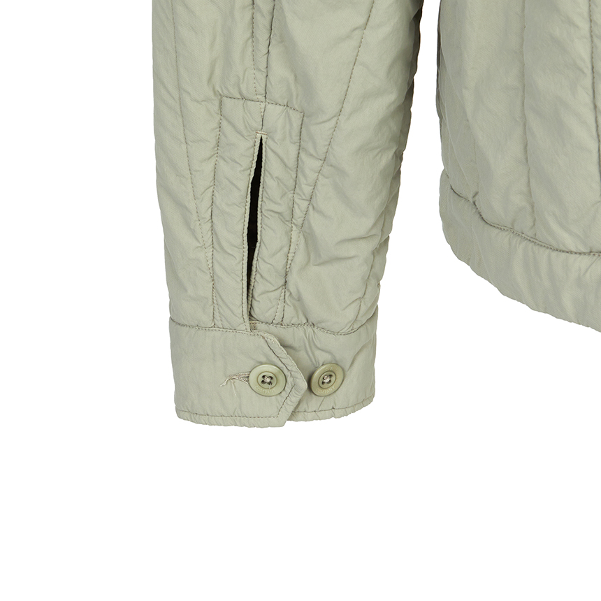 씨피컴퍼니(CP COMPANY) 남성 패딩 점퍼 19CMOW080A 110437G 356