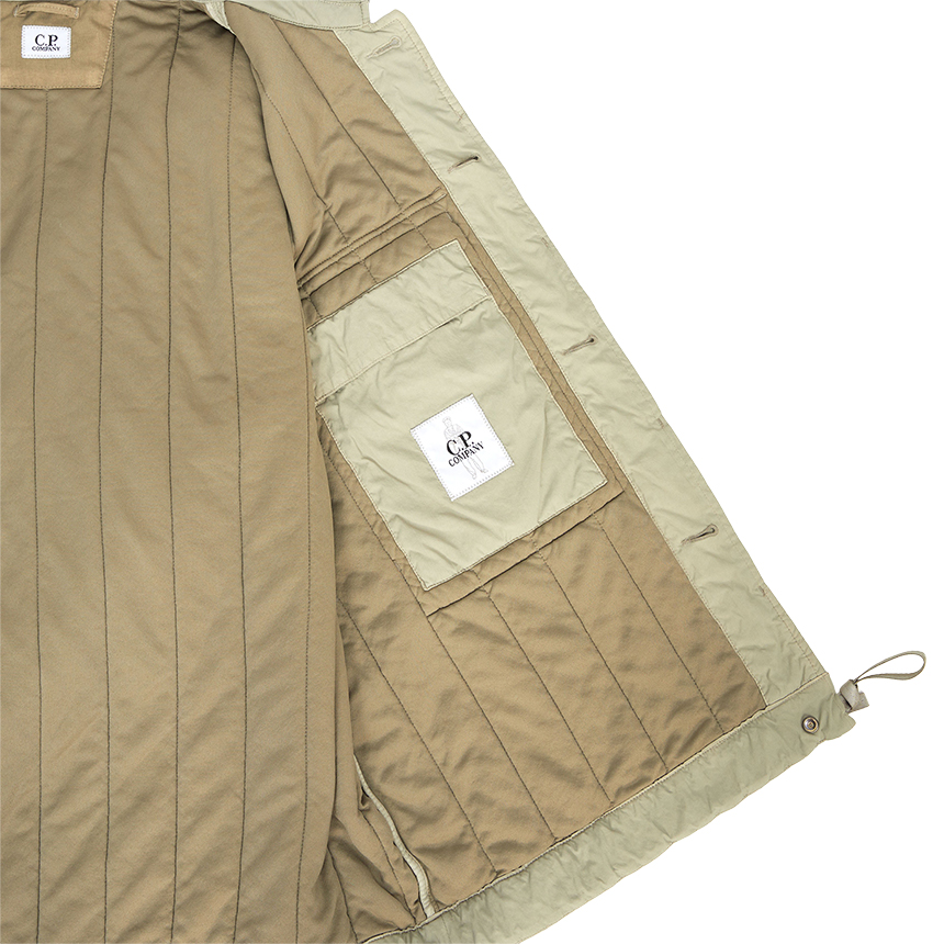 씨피컴퍼니(CP COMPANY) 남성 패딩 점퍼 19CMOW080A 110437G 356