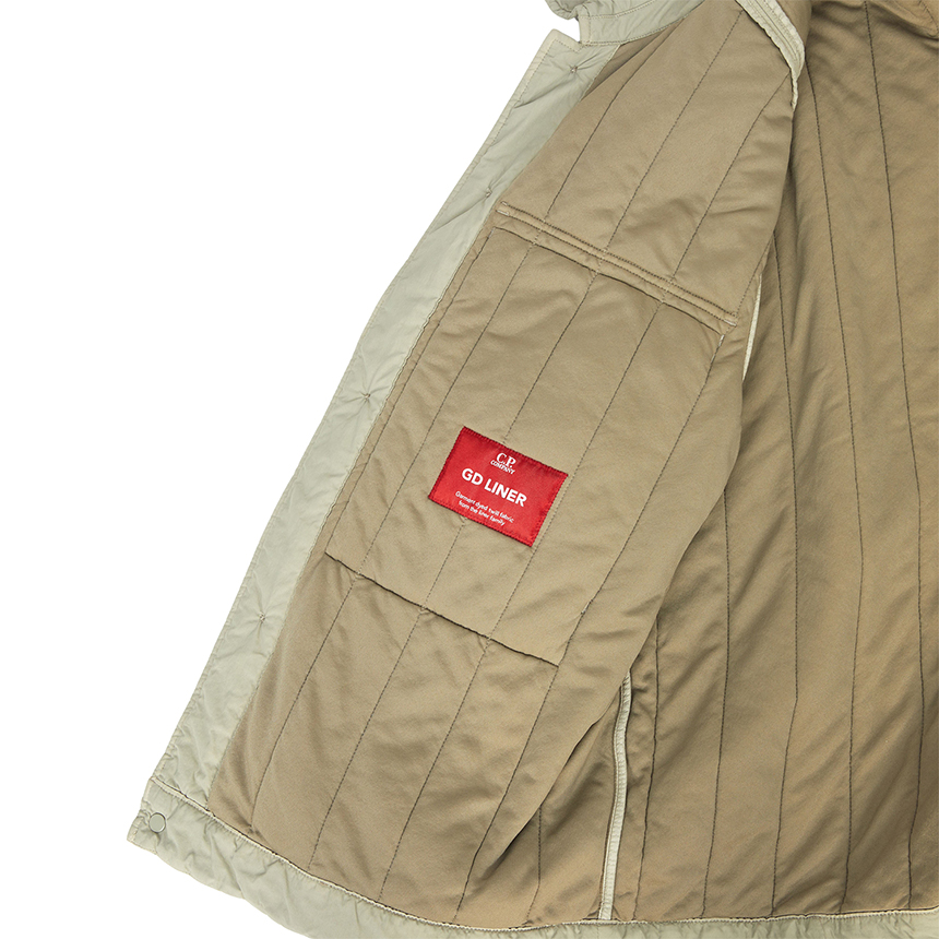 씨피컴퍼니(CP COMPANY) 남성 패딩 점퍼 19CMOW080A 110437G 356