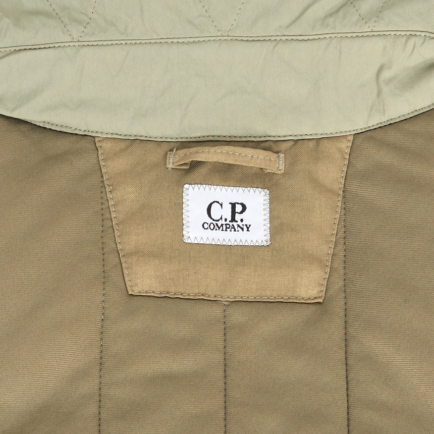 씨피컴퍼니(CP COMPANY) 남성 패딩 점퍼 19CMOW080A 110437G 356