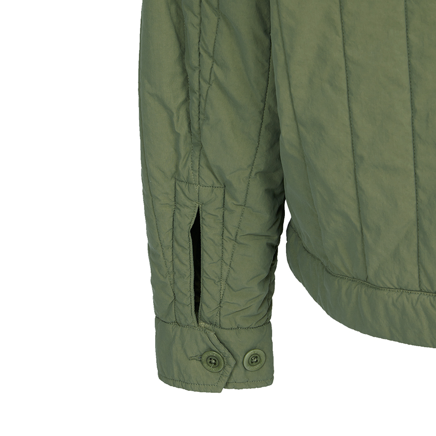 씨피컴퍼니(CP COMPANY) 남성 패딩 자켓 19CMOW080A 110437G 652