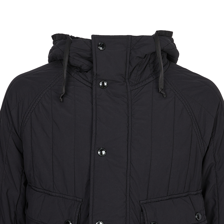 씨피컴퍼니(CP COMPANY) 남성 패딩 점퍼 19CMOW081A 110437G 999