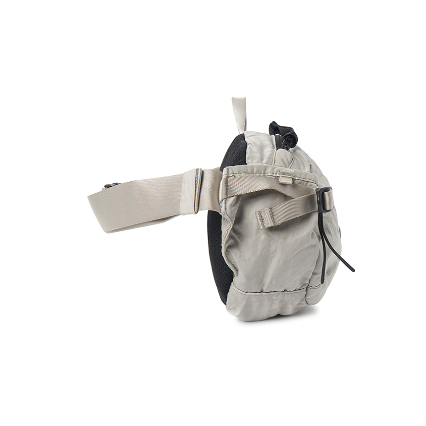 씨피컴퍼니(CP COMPANY) 크로스백 (남여공용) 20CMAC734A 005269G 904