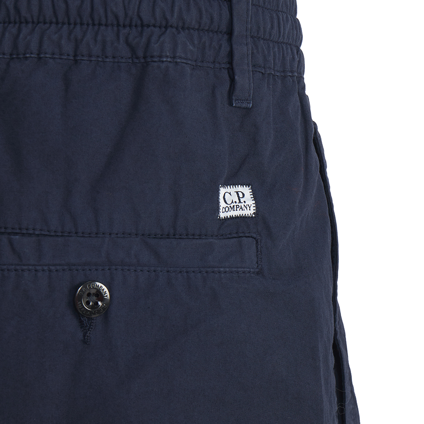 씨피컴퍼니(CP COMPANY) 남성 카고 반바지 20CMBE127A 110325G 889