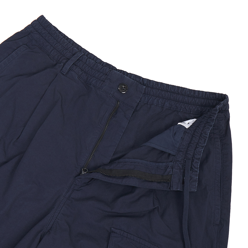씨피컴퍼니(CP COMPANY) 남성 카고 반바지 20CMBE127A 110325G 889