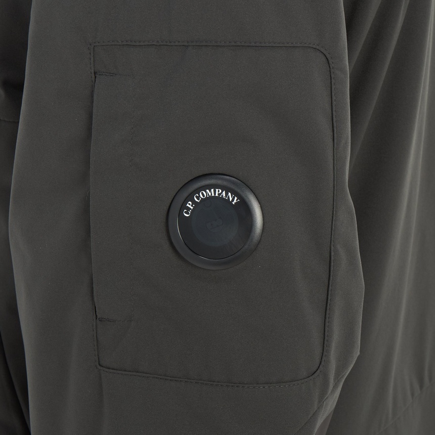 씨피컴퍼니(CP COMPANY) 남성 패딩 자켓 21CMOW007A 110264A 985