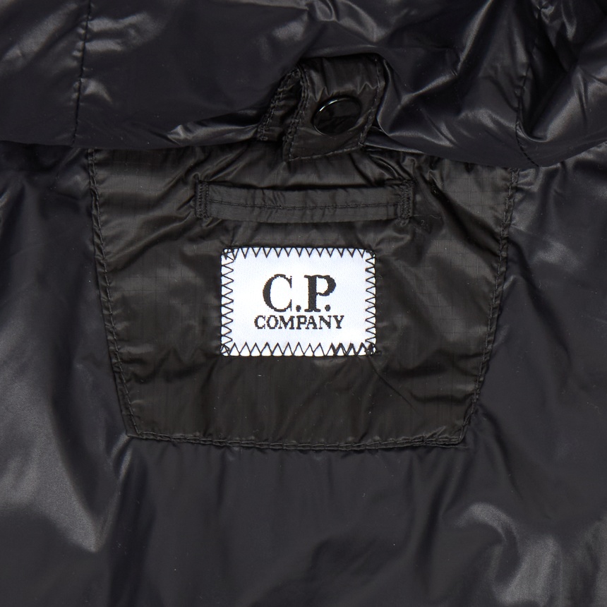 씨피컴퍼니(CP COMPANY) 남성 패딩 점퍼 21CMOW021A 110416A 999