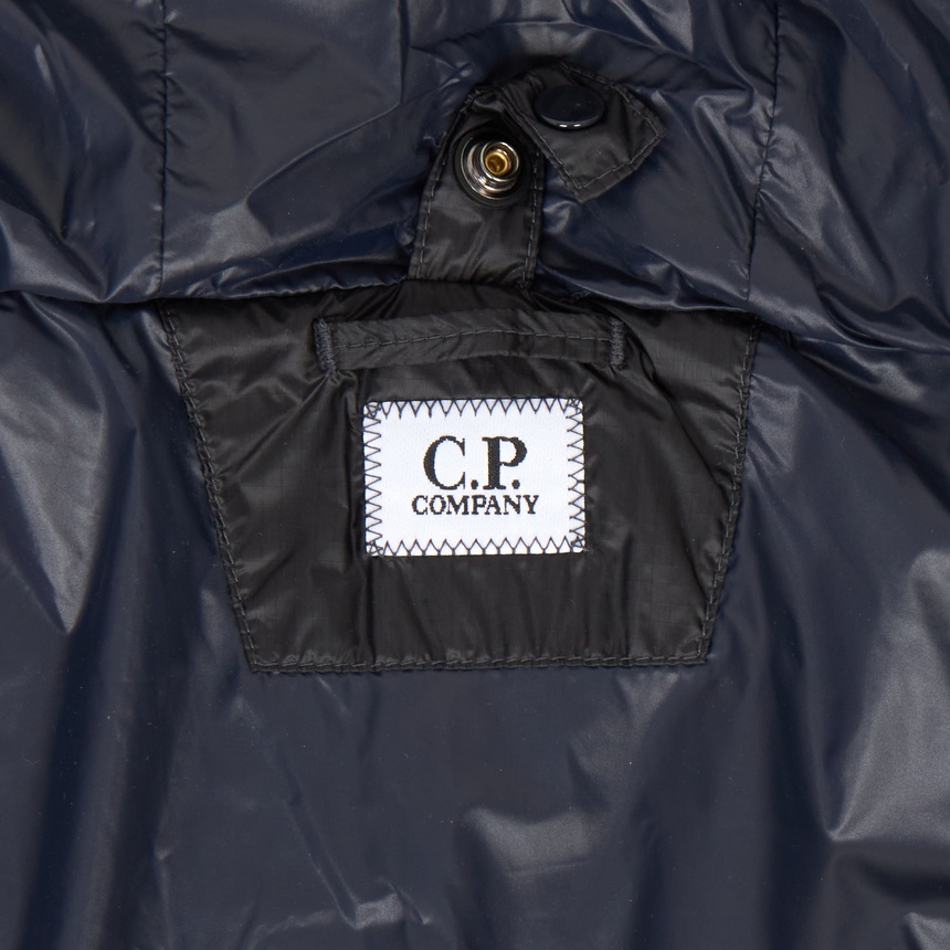 씨피컴퍼니(CP COMPANY) 남성 패딩 점퍼 21CMOW126A 110416A 888