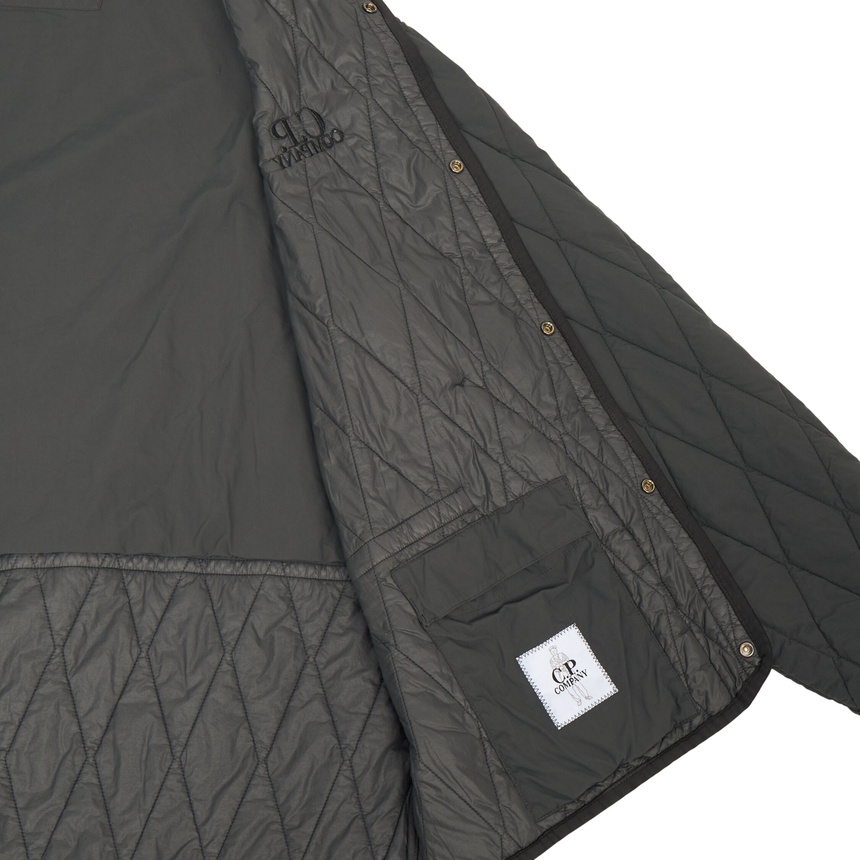 씨피컴퍼니(CP COMPANY) 남성 퀼팅 자켓 21CMOW239A 110745G 985