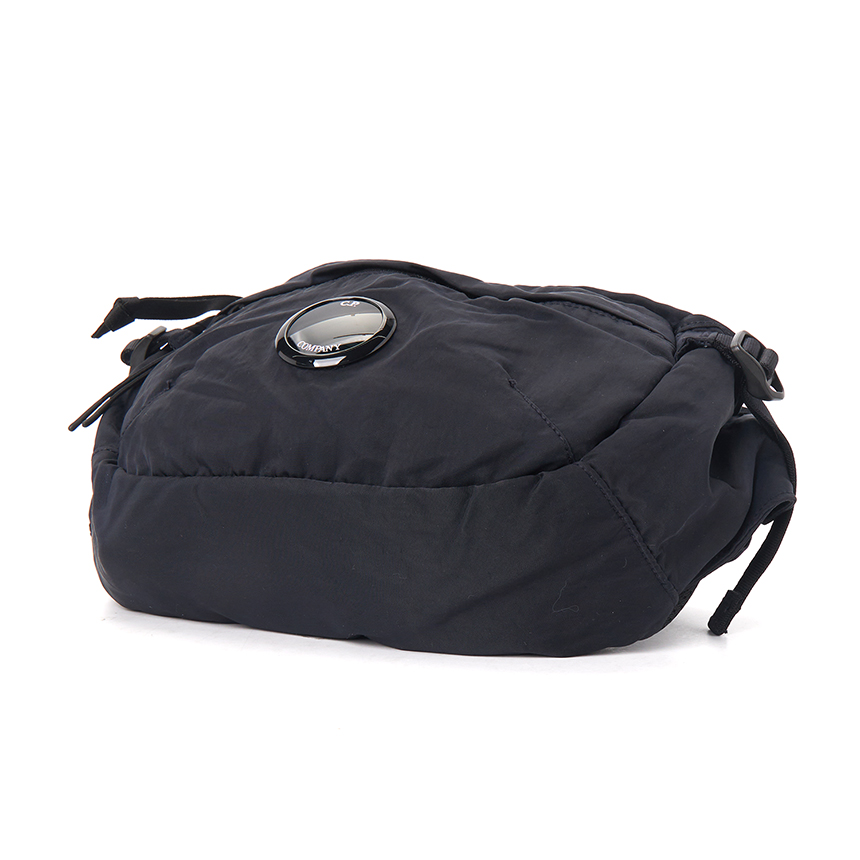 씨피컴퍼니(CP COMPANY) 남성 크로스백 RCCMAC734A 005269G 888