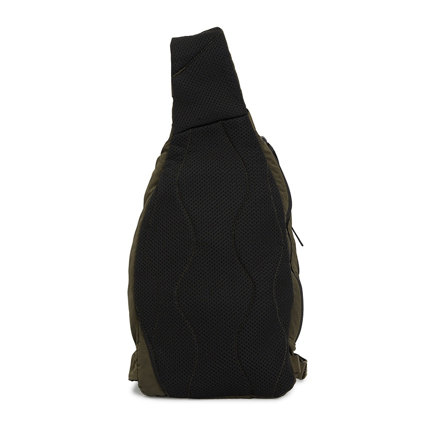 씨피컴퍼니(CP COMPANY) 남성 크로스백 RCCMAC735A 005269G 683