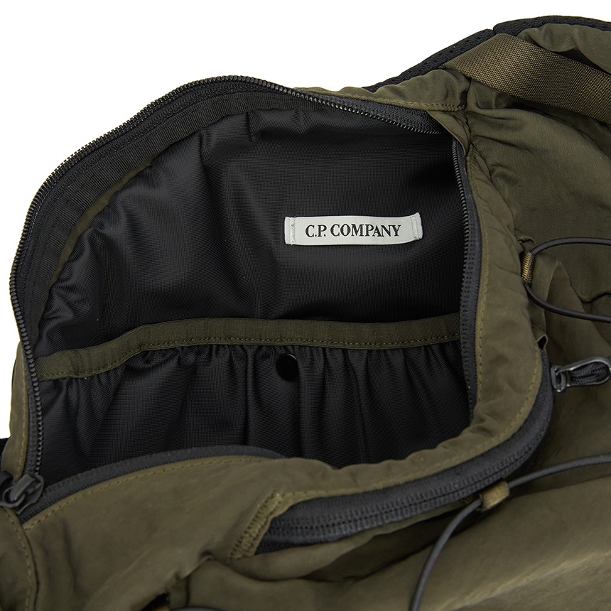 씨피컴퍼니(CP COMPANY) 남성 크로스백 RCCMAC735A 005269G 683
