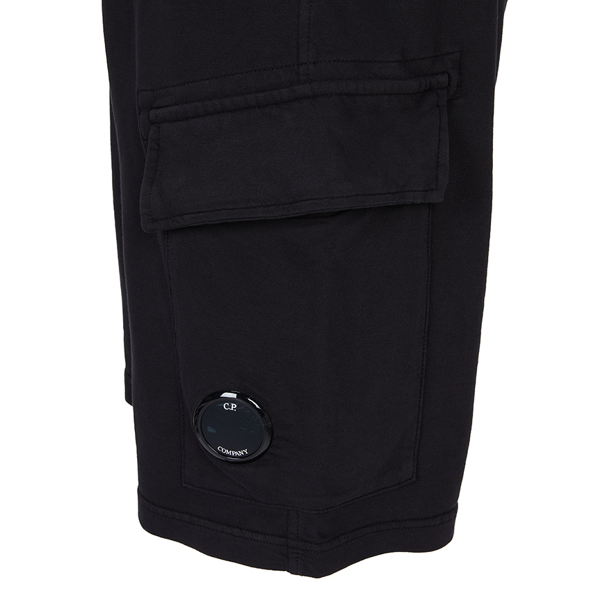 씨피컴퍼니(CP COMPANY) 남성 카고 반바지 RCCMSB704A 002246G 999
