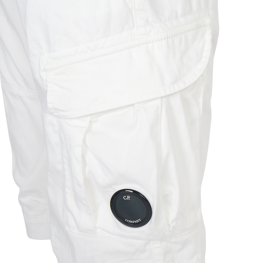 씨피컴퍼니(CP COMPANY) 남성 카고 반바지 RSCMBE746A 005694G 103