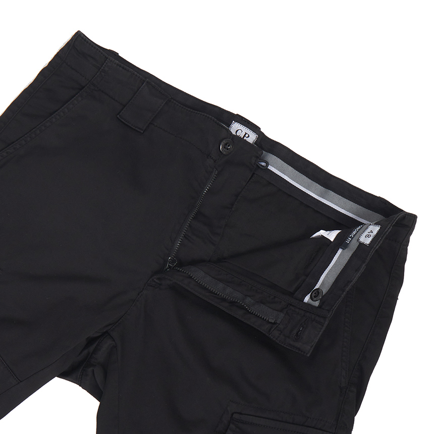 씨피컴퍼니(CP COMPANY) 남성 카고 팬츠 RSCMPA743A 005694G 999
