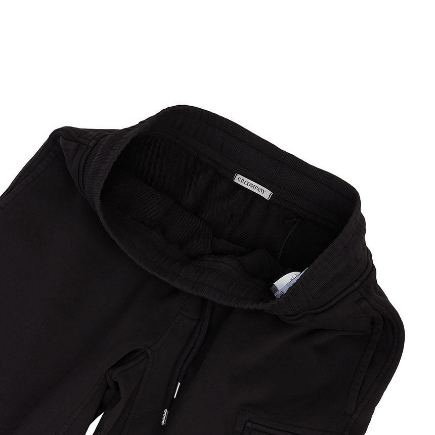 씨피컴퍼니(CP COMPANY) 남성 반바지 RSCMSB741A 110044G 999