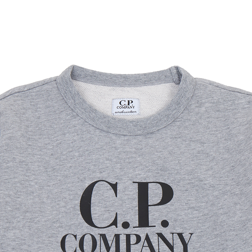 씨피컴퍼니키즈(CP COMPANY KIDS) 기모 맨투맨 (성인착용가능) CMF00B LCA76 60901